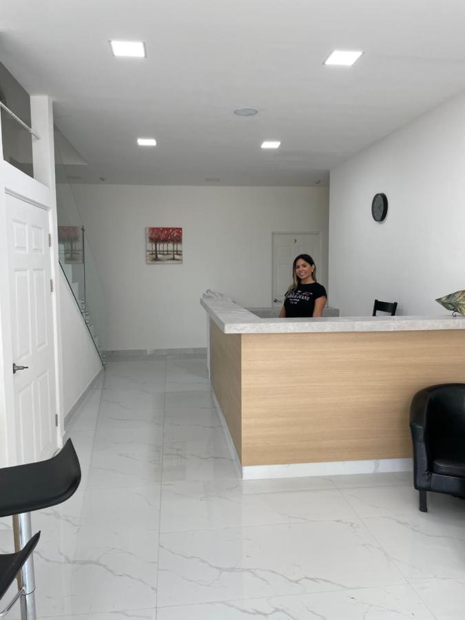 Hotel Sabana Inn サンホセ エクステリア 写真
