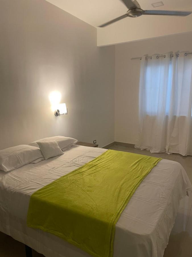 Hotel Sabana Inn サンホセ エクステリア 写真